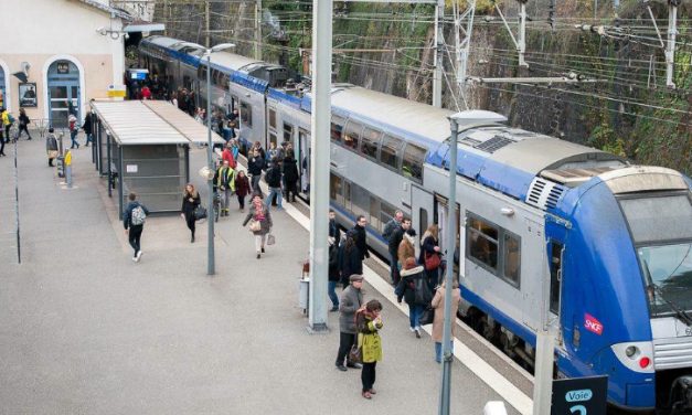 Retards, trains annulés en gare de Vienne : des espoirs d’amélioration avec la nouvelle convention TER