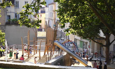 En attendant que Cybèle à Vienne soit transformé en 2ème Jardin de Ville : la nouvelle aire de jeux mise en service