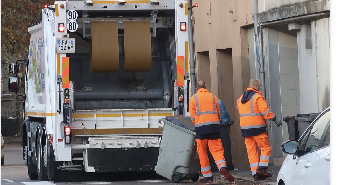 Collectes des déchets ménagers et recyclables de Vienne Condrieu Agglomération : les services maintenus jeudi 15 août, mais les déchèteries seront fermées