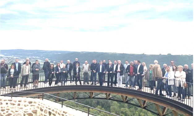 Le Belvédère de Tupin-Semons inauguré en compagnie d’un sentier de « crus en crue » : et maintenant, vers une route des Belvédères sur la rive droite du Rhône ?