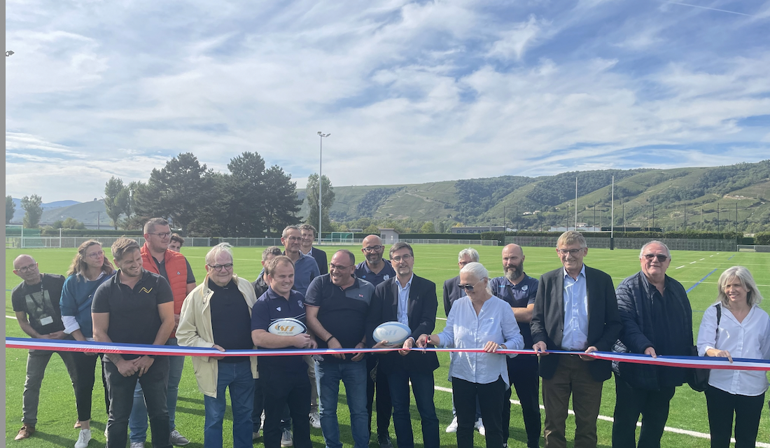 Un investissement de 1,2 million d’euros : le complexe sportif du CS Vienne Rugby à l’Isle s’enrichit d’un terrain d’entraînement synthétique