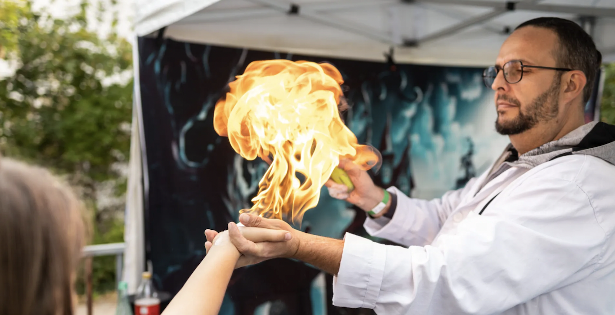 Marché du petit sorcier, théâtre avec Ariane Ascaride, dégustations avec « le Fascinant week-end », trail en Côte-Rôtie, Jazz, etc : où sortir à Vienne et alentours ce week-end…