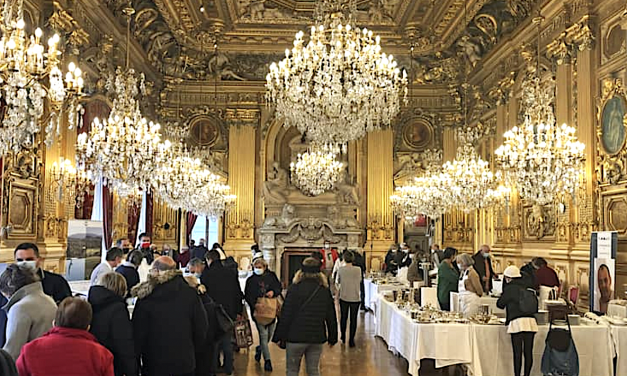 Equipez votre table de manière prestigieuse : vente de la vaisselle des chefs, ce week-end à l’hôtel-de-ville de Lyon