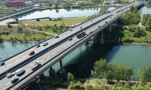 Passage obligé pour entrer ou sortir de Lyon : le pont de Pierre-Bénite va entrer en travaux, des perturbations (dont fermeture) de la circulation annoncées