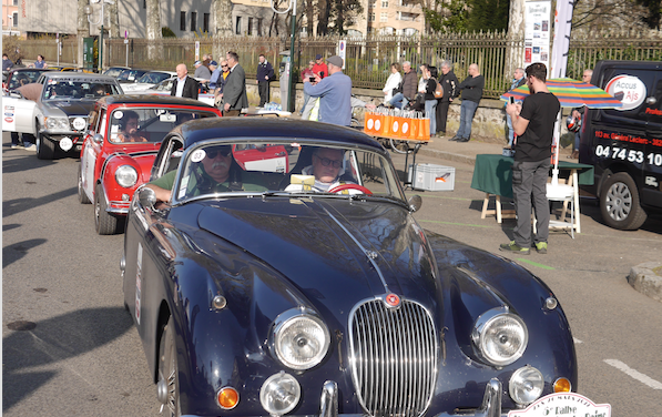 Voitures anciennes : la 8ème édition du Charbonnières Classic, programmé  les 28 et 29 mars 2025, passera par Vienne