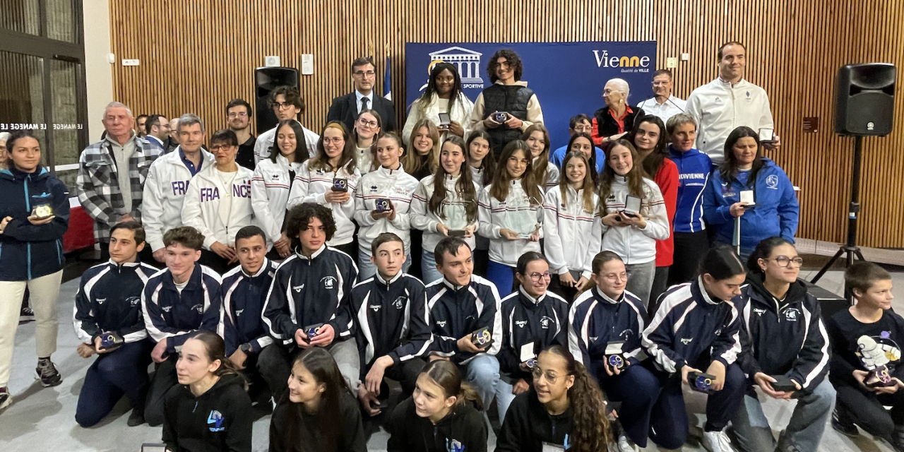 Elles et ils ont remporté des compétitions : Vienne récompense 104 champions issus de quinze clubs sportifs