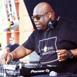 Techno : Carl Cox, sera, avec ses platines, jeudi 19 juin 2025, sur la scène du théâtre antique de Vienne