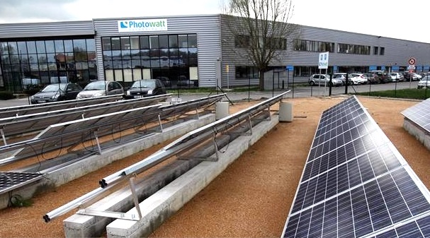 Plus d’usine de panneaux photovoltaïques dans le Nord-Isère, EDF annonce la fermeture de Photowatt : 162 salariés concernés