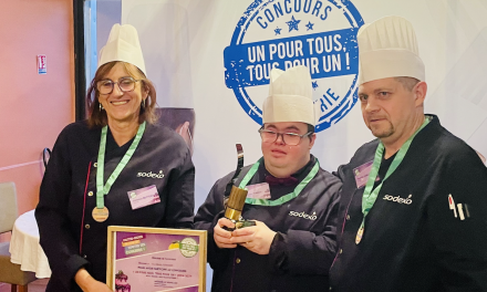 Concours de pâtisserie : le Viennois Florian Perrier, champion régional de la pâtisserie, qualifié pour la finale parisienne avec sa Charlotte aux framboises !