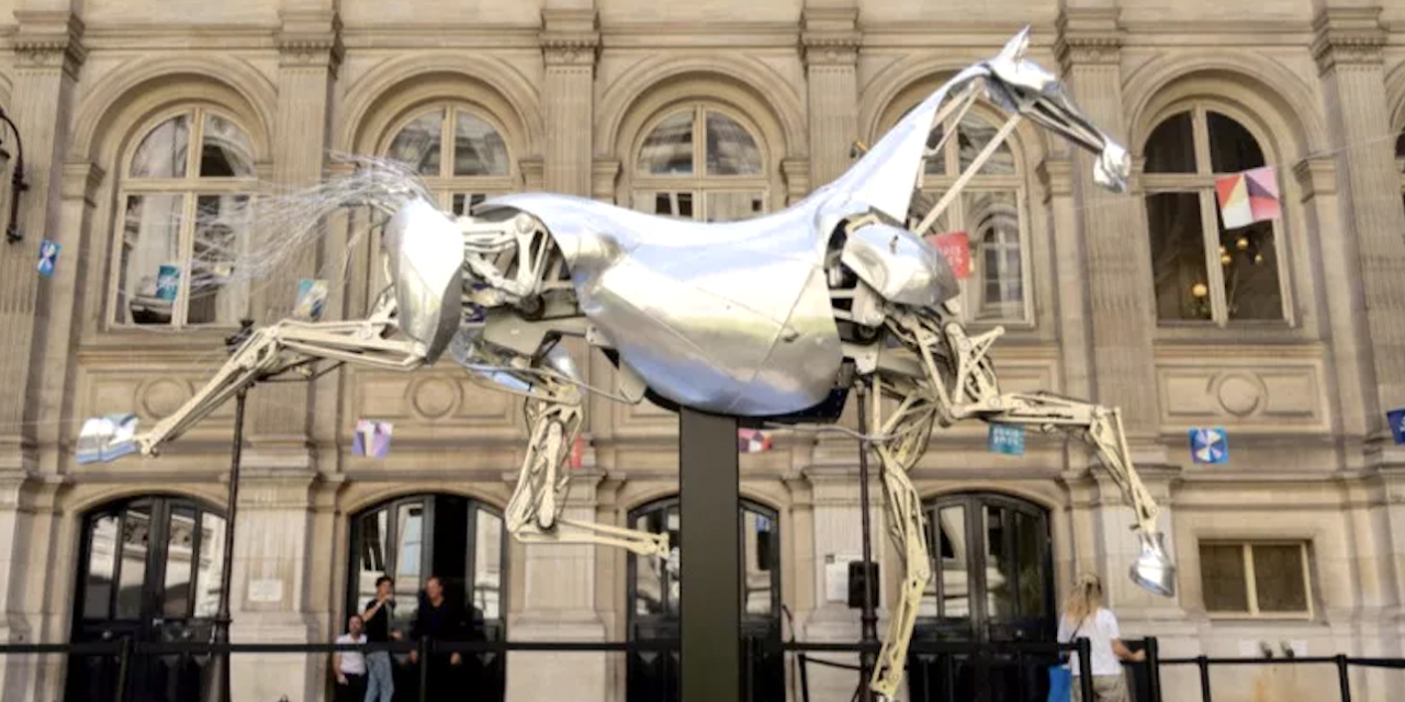 Zeus, le cheval métallique de la cérémonie d’ouverture des JO de Paris 2024, exposé d’ici quelques jours à Lyon