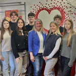 Des Lycéens de Robin ont créé une vidéo sur leur formation :  sélectionnés, ils concourent au Clap’Com » à  Paris